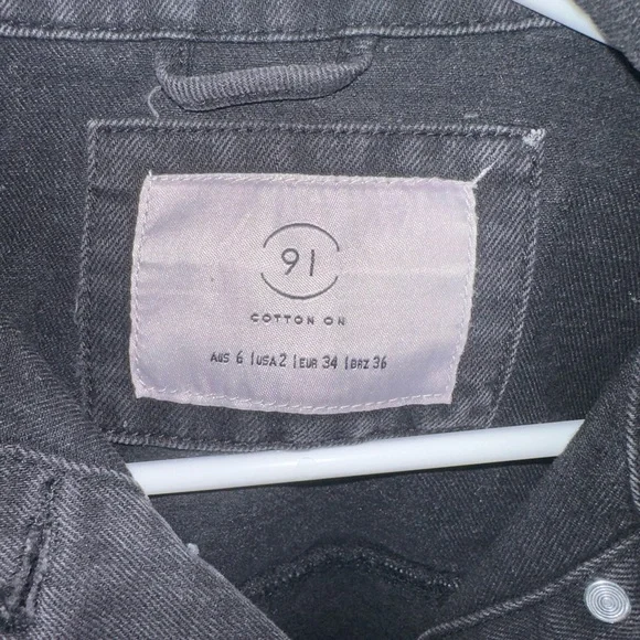 Like New Cotton On Charcoal Denim Jacket - Picture 3 of 3